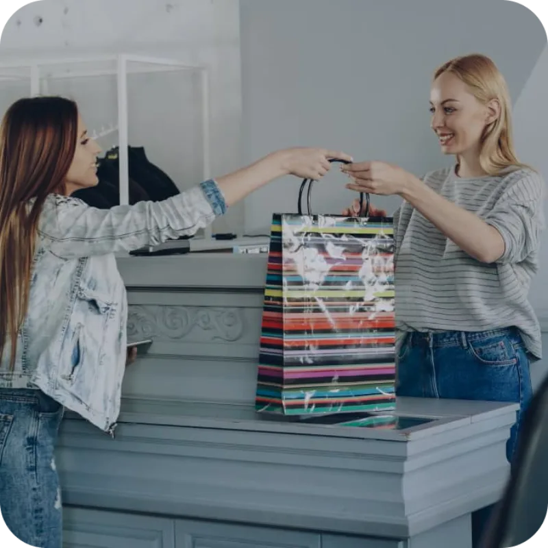 Подарок клиенту в магазине